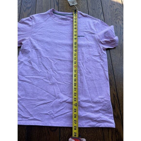 Patagonia Unisex Fits Roy Icon Responsibili-Tee Shirt M. Mauve Women M / Men S - Picture 8 of 9